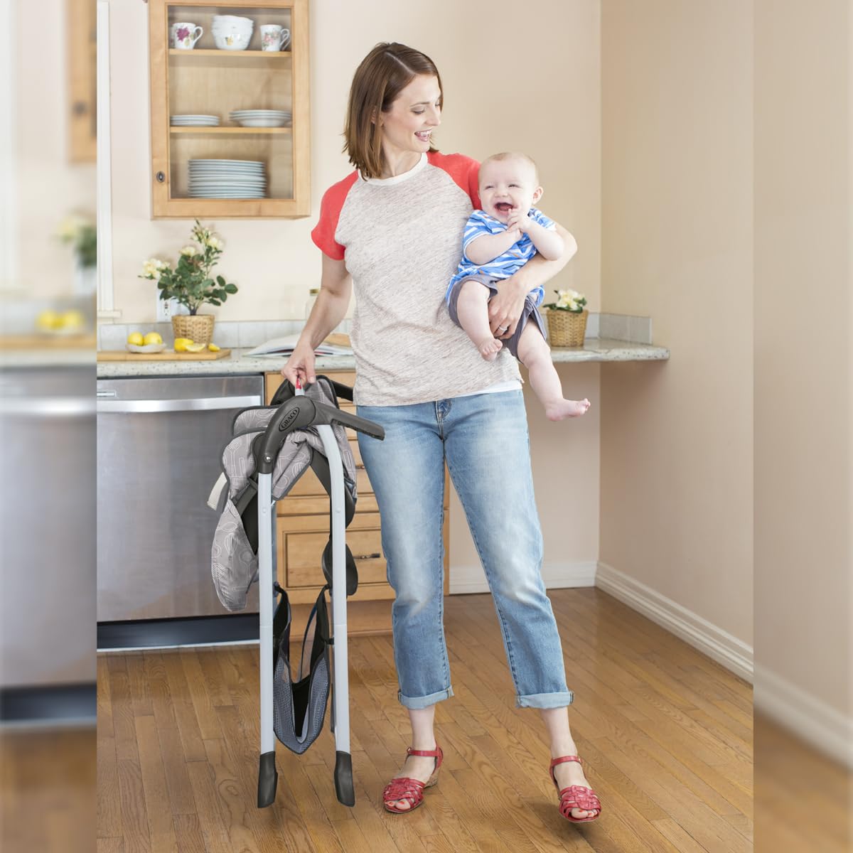 Convertible High Chairs for Small Kitchens: Footprint Math, Fold Dimensions, and Grow-With-Me Reality
